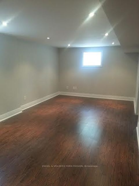 Photo 27 at 718 Mountview Place E, Leslie Valley, Newmarket