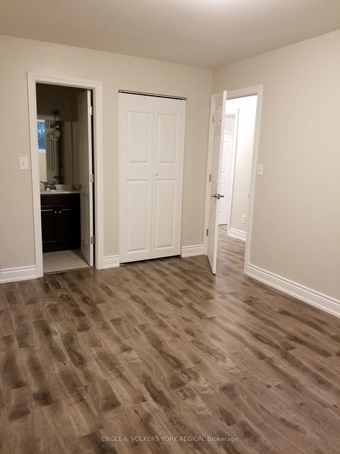 Photo 30 at 718 Mountview Place E, Leslie Valley, Newmarket