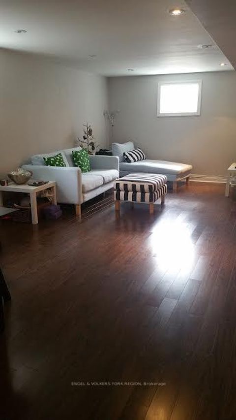 Photo 31 at 718 Mountview Place E, Leslie Valley, Newmarket