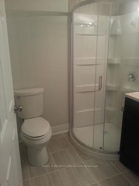 Photo 38 at 718 Mountview Place E, Leslie Valley, Newmarket