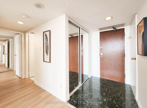 Photo 18 at 813 - 150 Alton Towers Circle, Milliken, Toronto