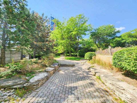 Photo 27 at 813 - 150 Alton Towers Circle, Milliken, Toronto