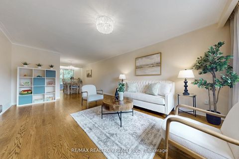 Photo 6 at 87 Valentine Drive, Donalda, Toronto