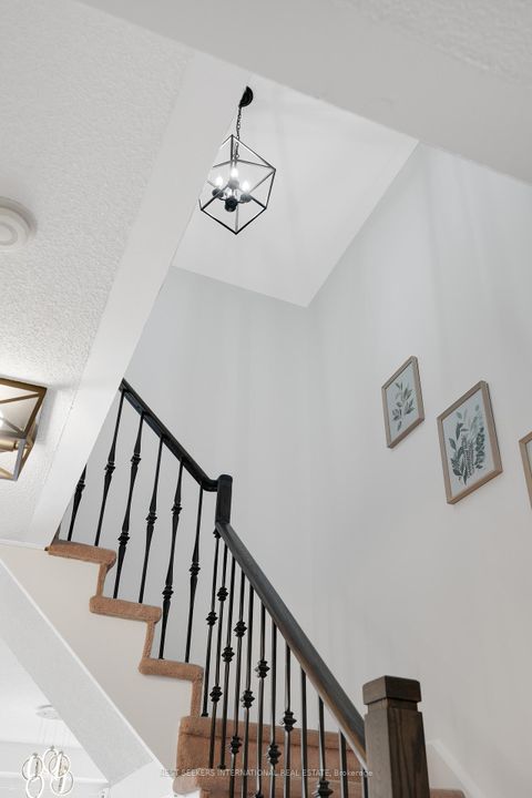 Photo 5 at 101 Mugford Road, Bayview Wellington, Aurora