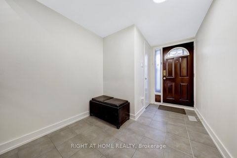 Photo 3 at 129 Jenny Wren Way, Hillcrest Village, Toronto
