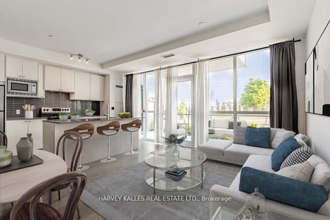 Photo 7 at 4 - 60 George Butchart Drive, CFB, Toronto