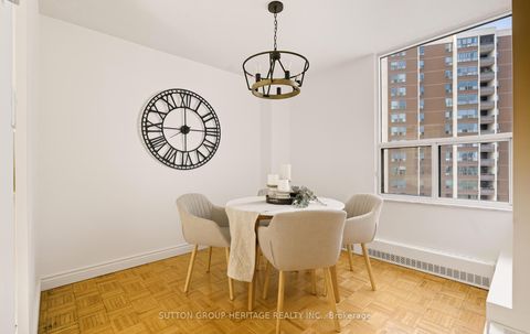 Photo 18 at 1008 - 5 Vicora Linkway Way, Flemingdon Park, Toronto