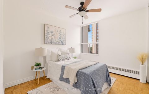Photo 23 at 1008 - 5 Vicora Linkway Way, Flemingdon Park, Toronto