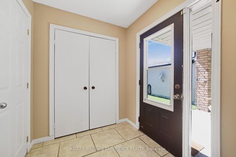 Photo 7 at 45 Garden Drive, Allandale Heights, Barrie