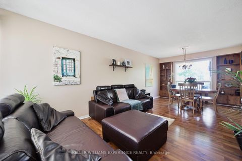 Photo 9 at 45 Garden Drive, Allandale Heights, Barrie