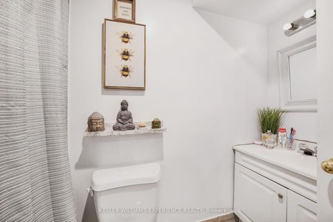 Photo 16 at 45 Garden Drive, Allandale Heights, Barrie