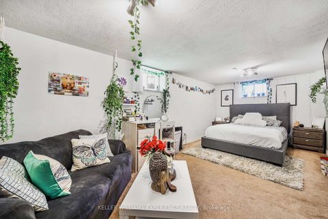 Photo 28 at 45 Garden Drive, Allandale Heights, Barrie