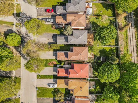 Photo 37 at 45 Garden Drive, Allandale Heights, Barrie