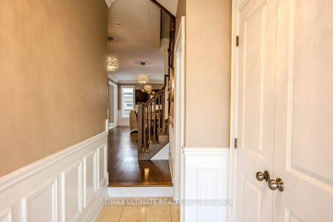 Photo 1 at 38 Catherine Drive, Painswick South, Barrie
