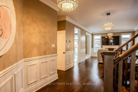 Photo 3 at 38 Catherine Drive, Painswick South, Barrie