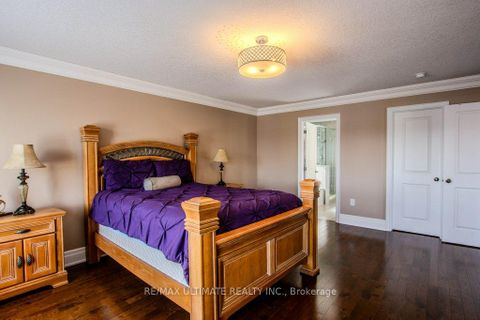 Photo 18 at 38 Catherine Drive, Painswick South, Barrie Photo 18 at 38 Catherine Drive, Painswick South, Barrie