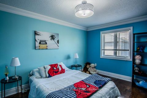 Photo 25 at 38 Catherine Drive, Painswick South, Barrie