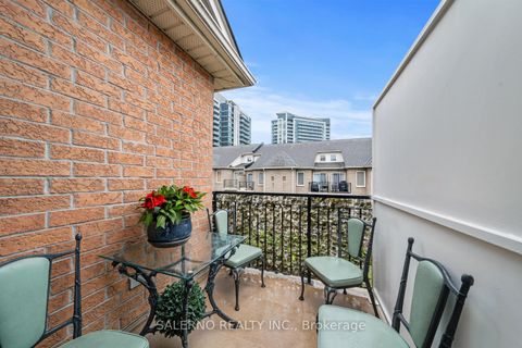 Photo 24 at 302 - 128 Aerodrome Crescent, Thorncliffe Park, Toronto