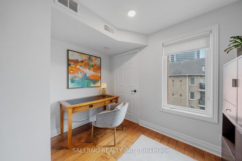Photo 25 at 302 - 128 Aerodrome Crescent, Thorncliffe Park, Toronto