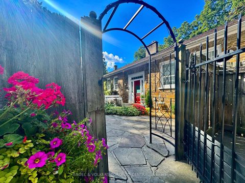 Photo 10 at 85 Yorkleigh Avenue, Humber Heights, Toronto