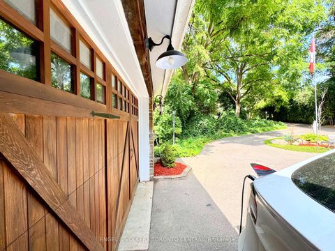 Photo 18 at 85 Yorkleigh Avenue, Humber Heights, Toronto