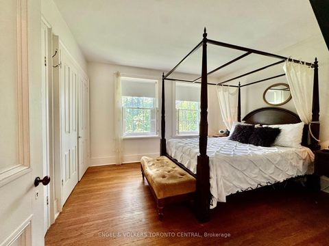 Photo 37 at 85 Yorkleigh Avenue, Humber Heights, Toronto