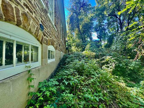 Photo 45 at 85 Yorkleigh Avenue, Humber Heights, Toronto