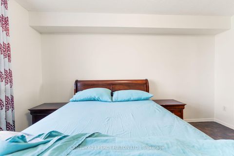 Photo 18 at 709 - 10 Stonehill Court, L'Amoreaux, Toronto