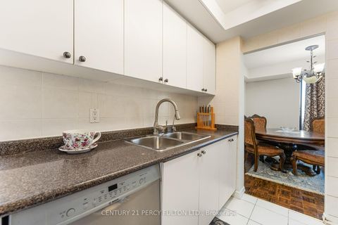 Photo 27 at 709 - 10 Stonehill Court, L'Amoreaux, Toronto
