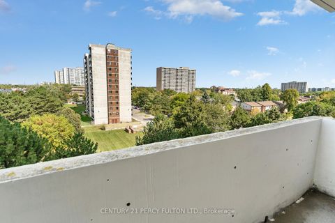 Photo 42 at 709 - 10 Stonehill Court, L'Amoreaux, Toronto