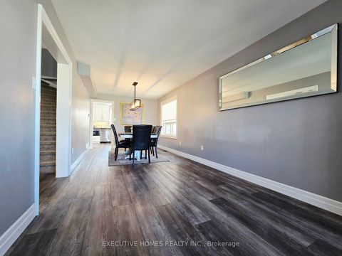Photo 2 at 38 SHERWOOD Court, Northwest, Barrie
