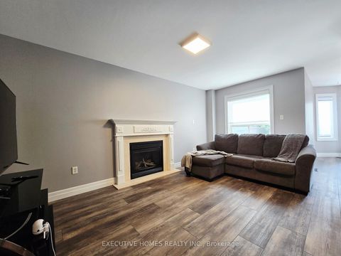 Photo 4 at 38 SHERWOOD Court, Northwest, Barrie