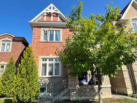 Photo 0 at 26 Plantain Lane, Oak Ridges Lake Wilcox, Richmond Hill