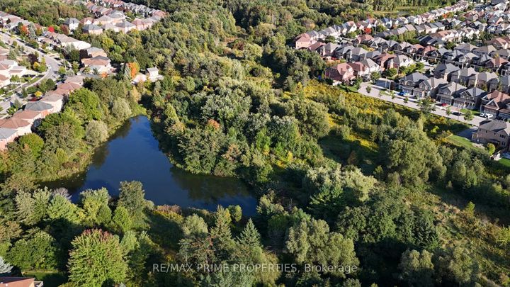 Photo 46 at 17 Raintree Crescent, Oak Ridges, Richmond Hill