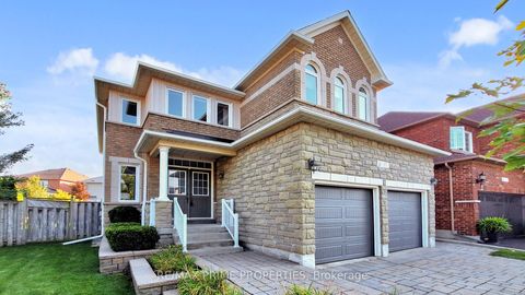 Photo 1 at 17 Raintree Crescent, Oak Ridges, Richmond Hill