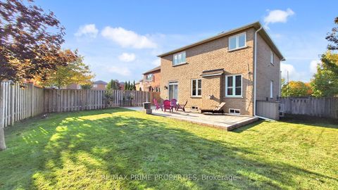 Photo 38 at 17 Raintree Crescent, Oak Ridges, Richmond Hill