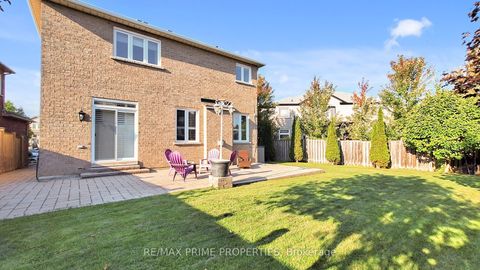Photo 39 at 17 Raintree Crescent, Oak Ridges, Richmond Hill