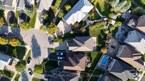 Photo 43 at 17 Raintree Crescent, Oak Ridges, Richmond Hill