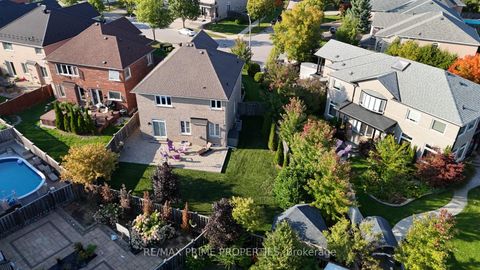 Photo 44 at 17 Raintree Crescent, Oak Ridges, Richmond Hill