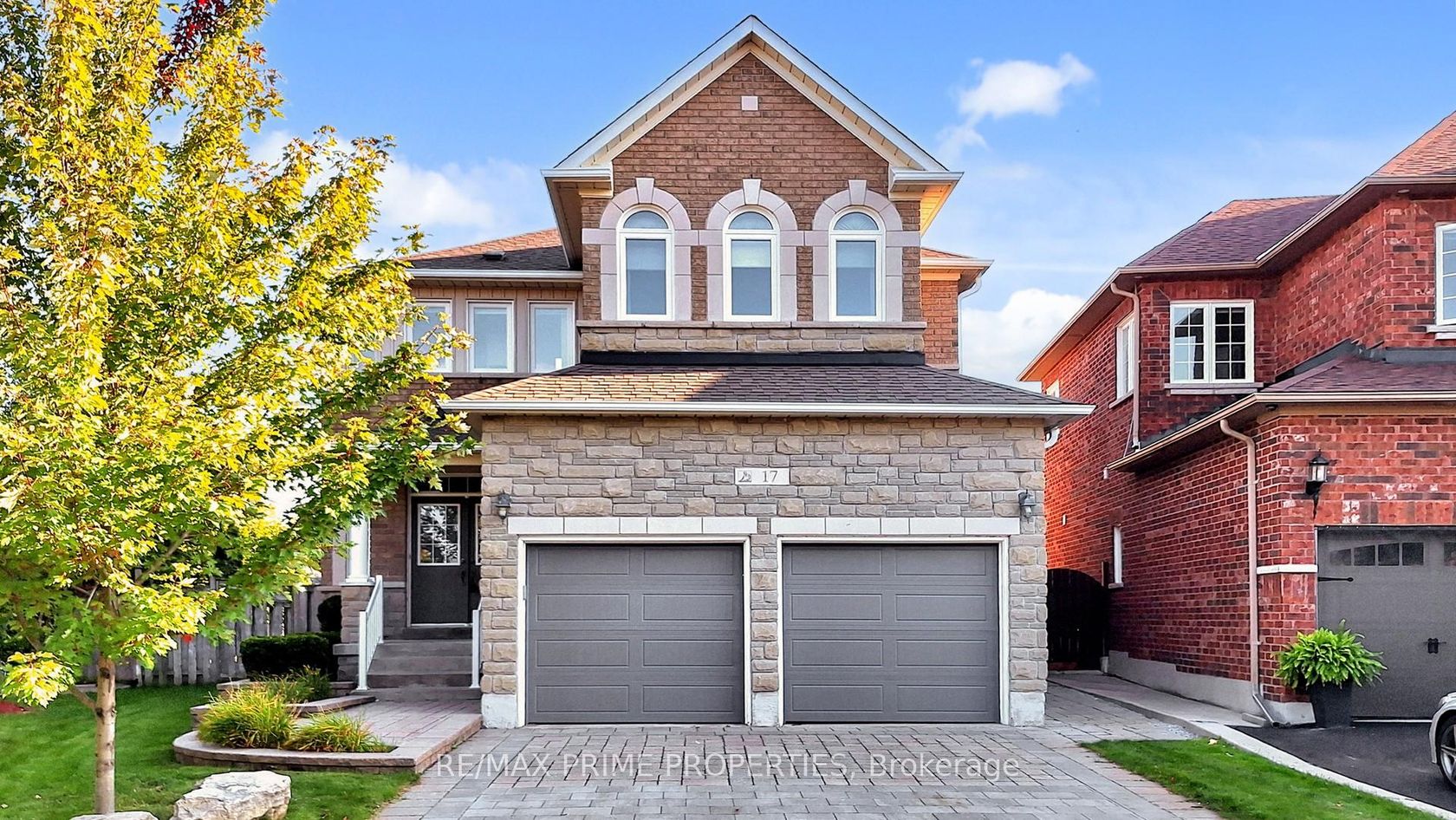 17 Raintree Crescent, Oak Ridges, Richmond Hill 