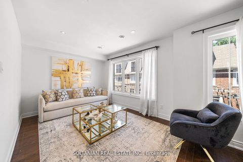 Photo 14 at 25 Slingsby Lane, Willowdale East, Toronto
