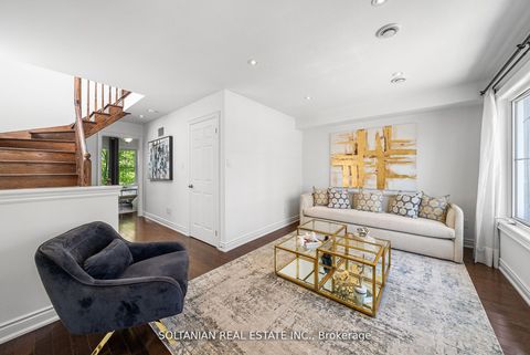 Photo 15 at 25 Slingsby Lane, Willowdale East, Toronto