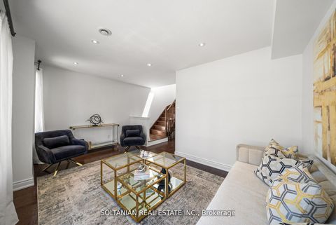 Photo 16 at 25 Slingsby Lane, Willowdale East, Toronto