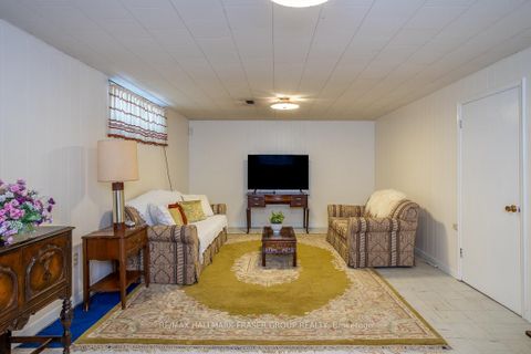 Photo 36 at 15 Stanland Drive, Scarborough Village, Toronto