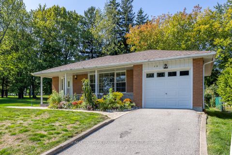 Photo 42 at 15 Stanland Drive, Scarborough Village, Toronto