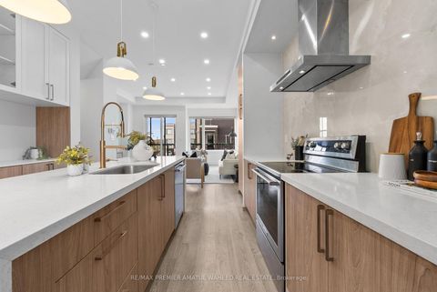 Photo 17 at 3928 Major Mackenzie Drive, Vellore Village, Vaughan