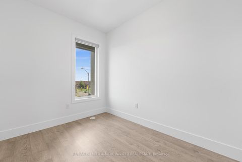 Photo 29 at 3928 Major Mackenzie Drive, Vellore Village, Vaughan