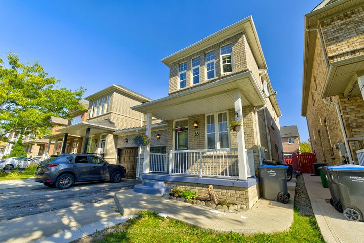 Photo 2 at 65 Pergola Way, Bram West, Brampton