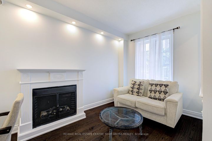 Photo 5 at 65 Pergola Way, Bram West, Brampton