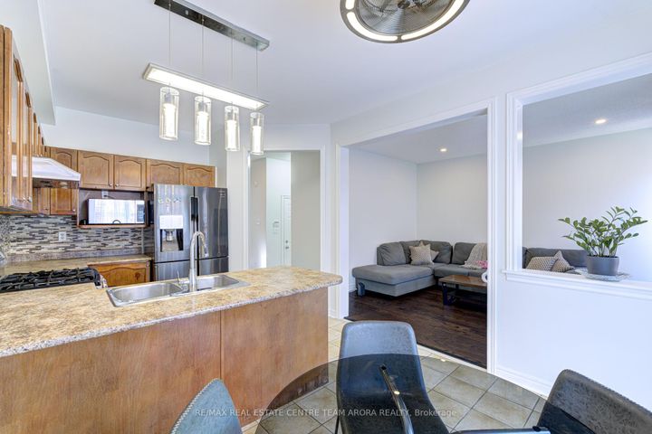 Photo 15 at 65 Pergola Way, Bram West, Brampton